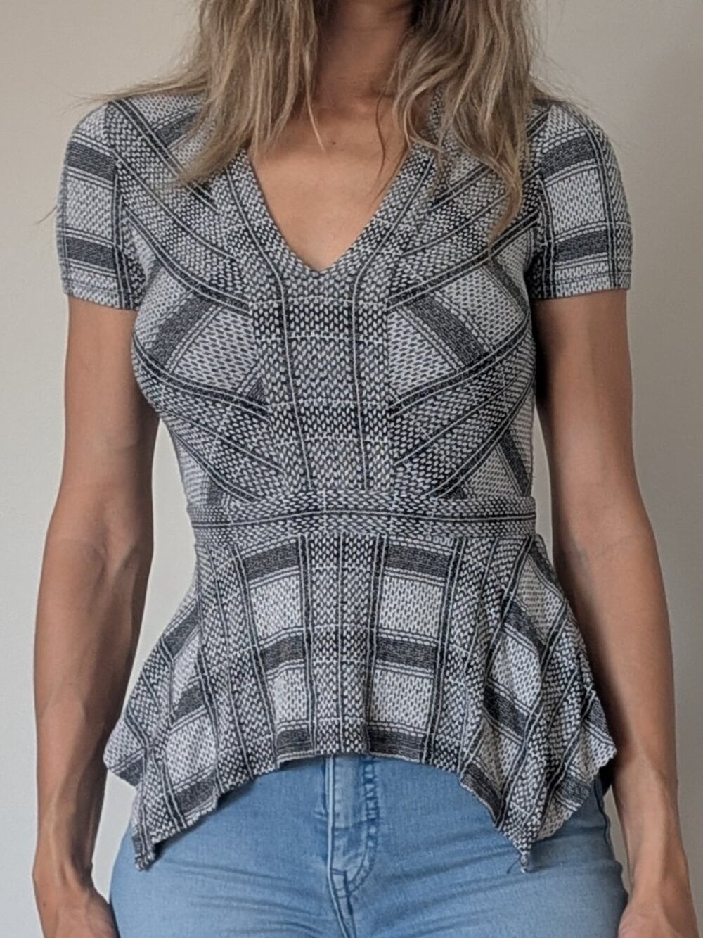 BCBGMAXAZRIA Gray Black Plaid Peplum Knit Top XS